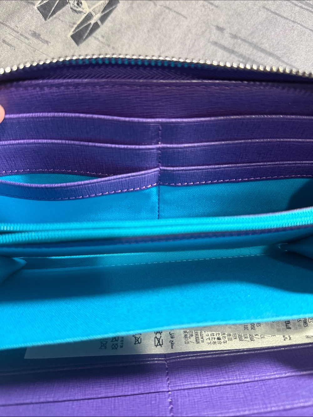 DOONEY AND BOURKE JOEY CHOU DISNEYLAND WALLET CLUTCH - Picture 6 of 8